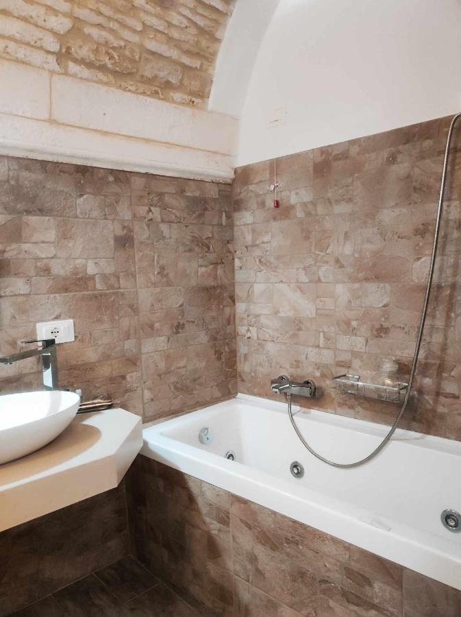דירות מרטינה פרנקה Il Plebiscito Luxury Loft Fronte Basilica מראה חיצוני תמונה