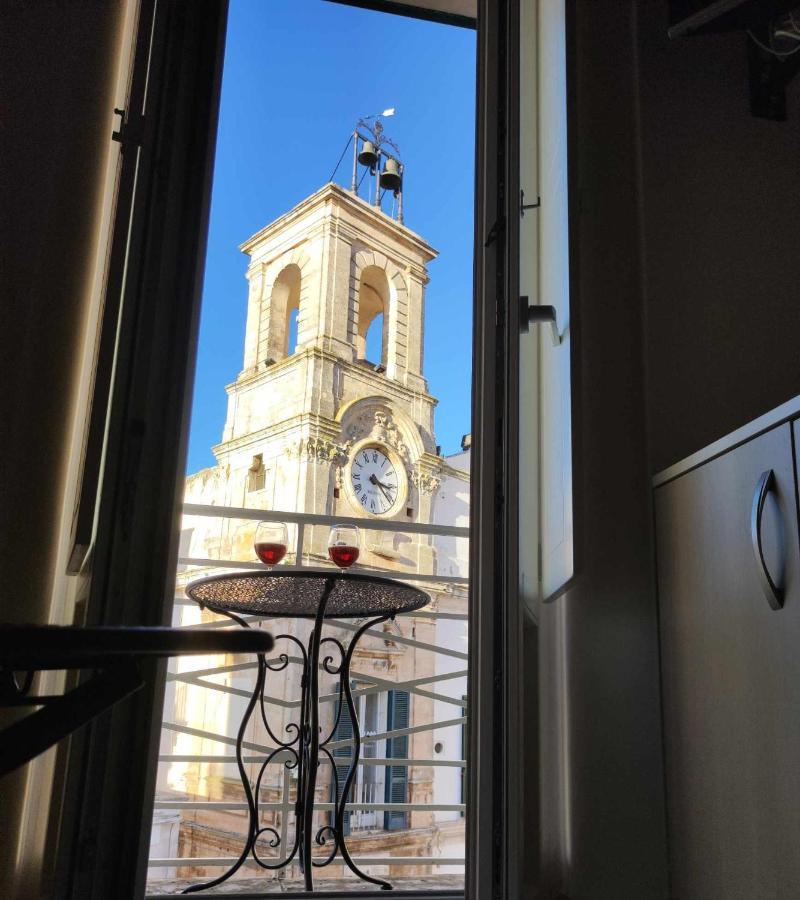 דירות מרטינה פרנקה Il Plebiscito Luxury Loft Fronte Basilica מראה חיצוני תמונה